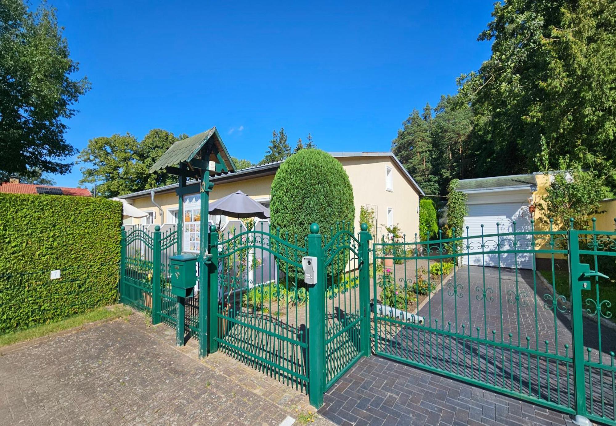 Haus Am Wald Leilighet Heringsdorf  Eksteriør bilde
